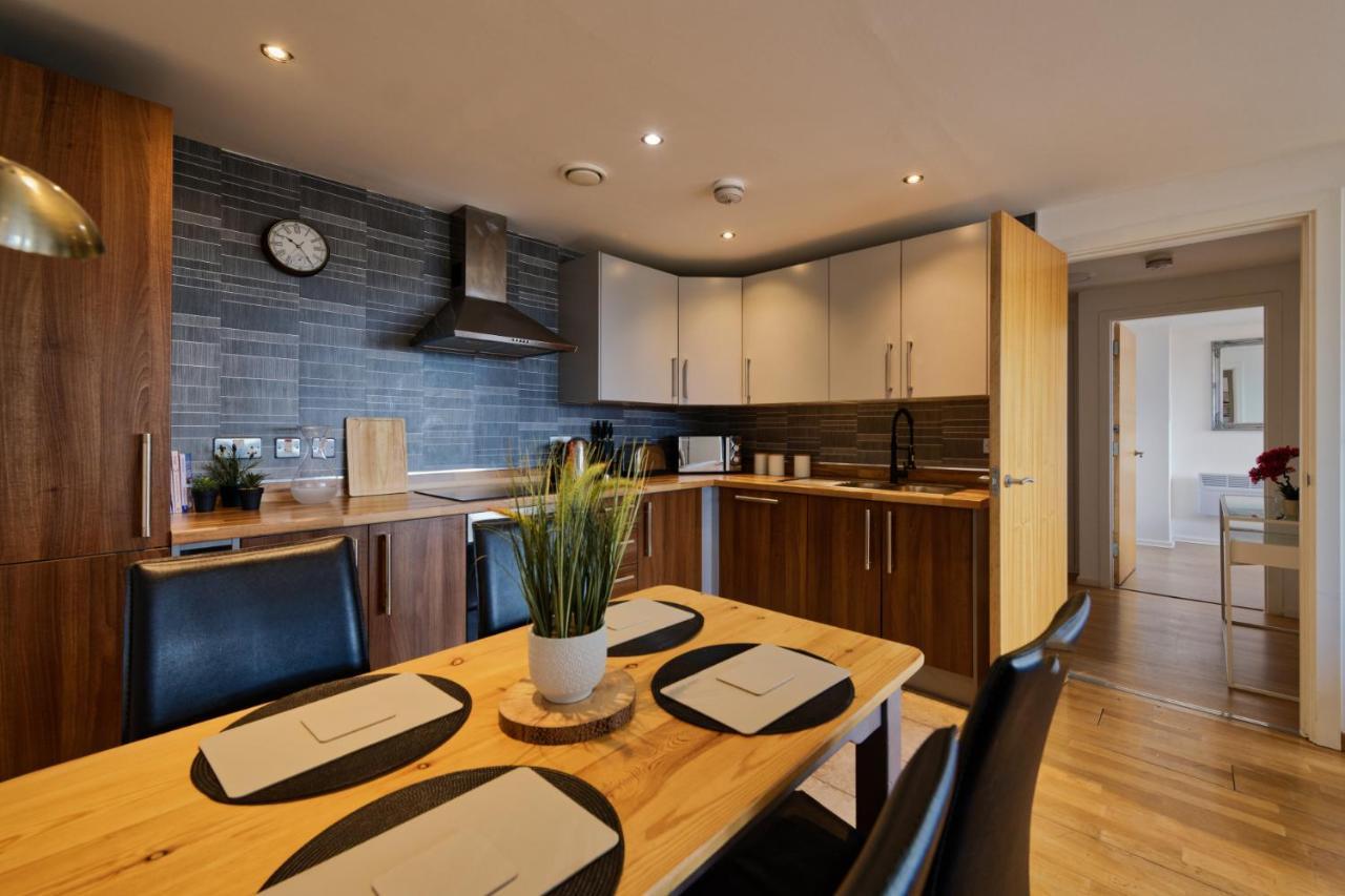 Sidemersey Livings- Convenient 1-Bedroom Flat With A View, Central Liverpool Dış mekan fotoğraf